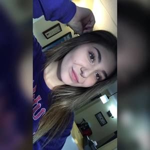 Meet your Posher, Alexandra